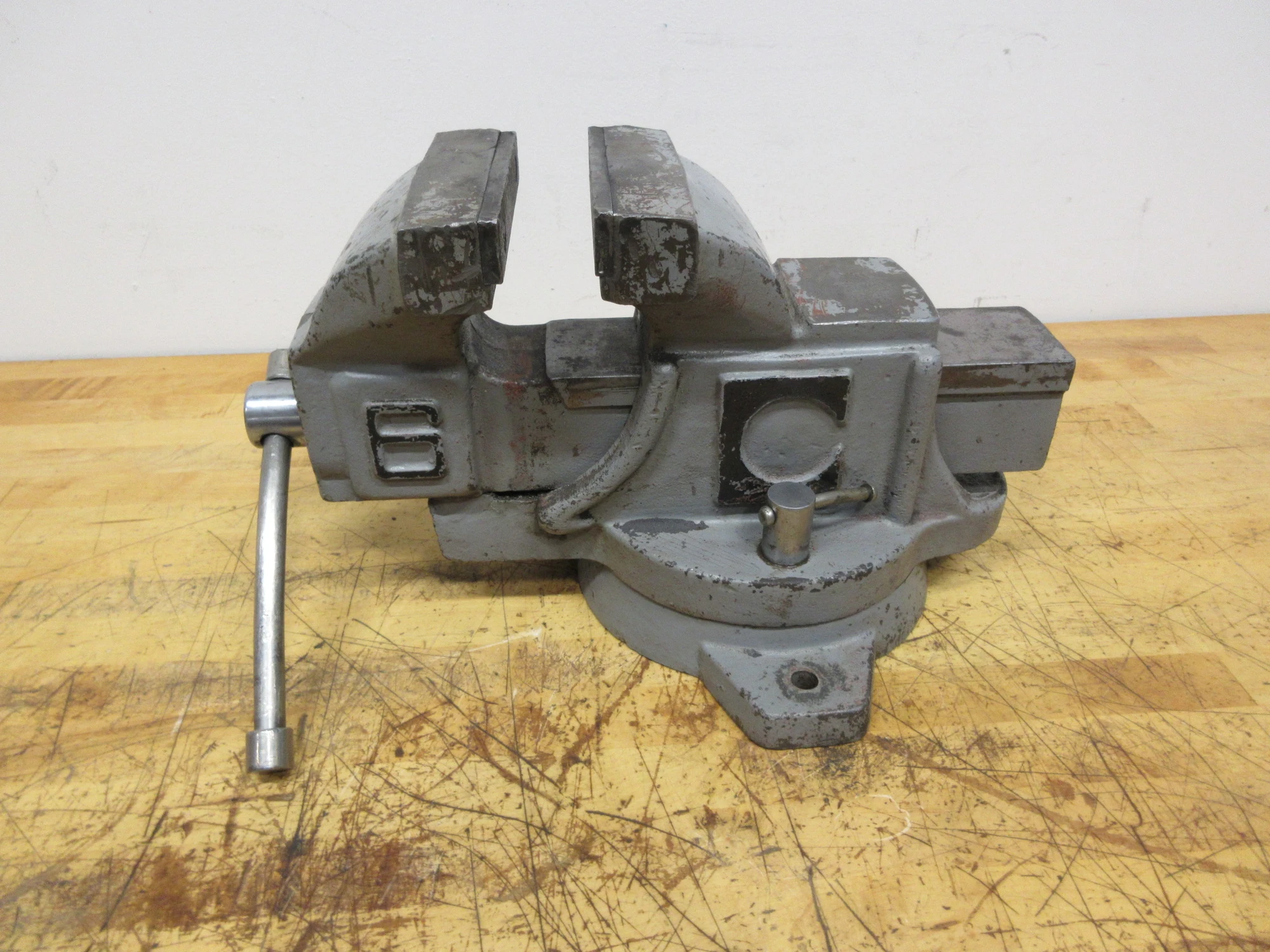 Used COLUMBIA 6" Vises Minnesota US | Machinesused.com #1279543