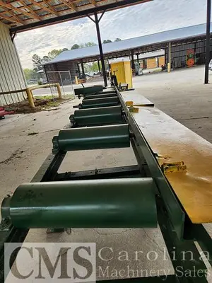 USED NEWMAN M-255 AUTOMATIC FEED TABLE