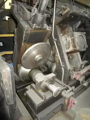 100 mm x 100mm VAI / SEUTHE Direct Forming Tube Welding Line