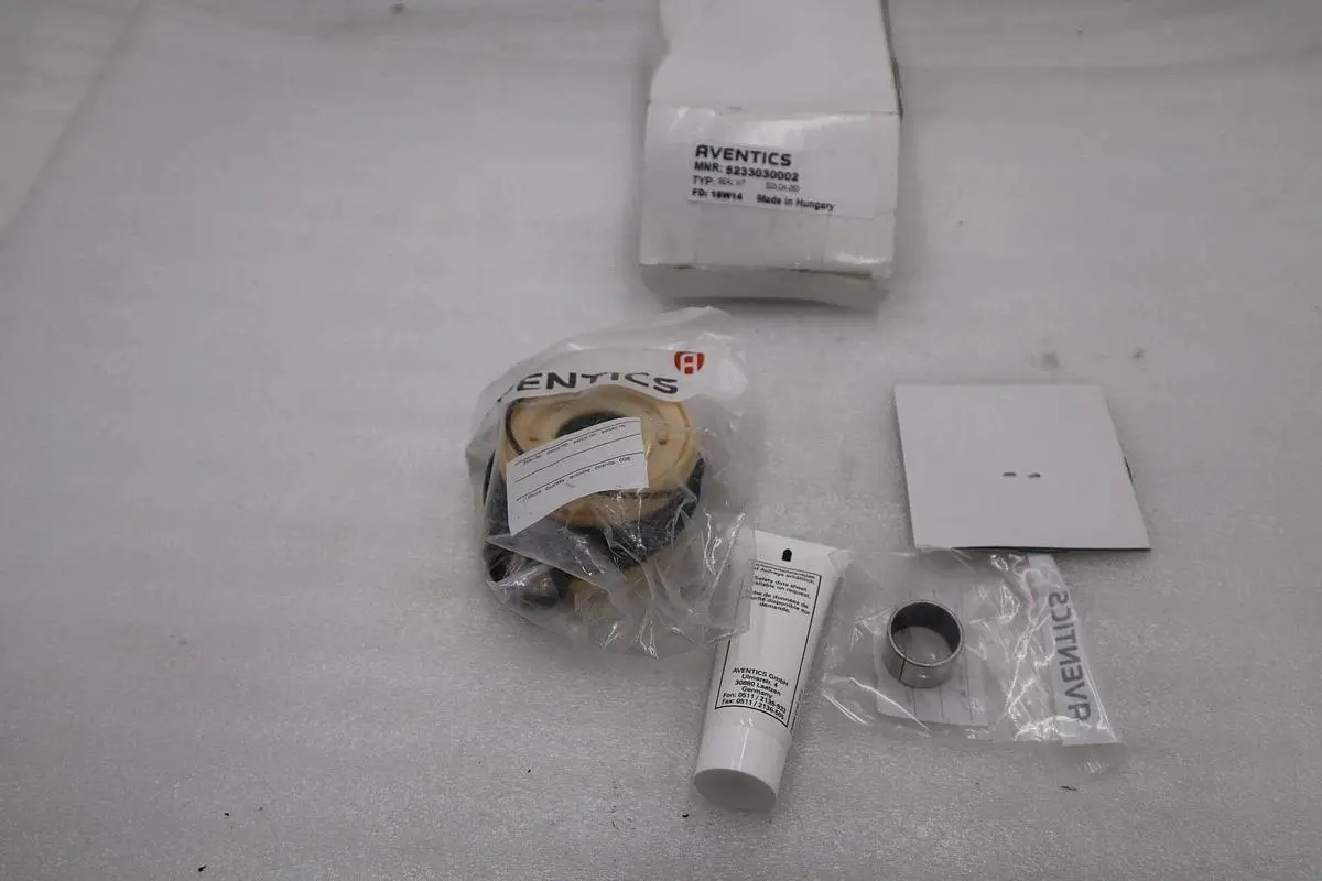 BOSCH AVENTICS 5233030002 SEAL KIT 523-DA-063 STOCK H1146A