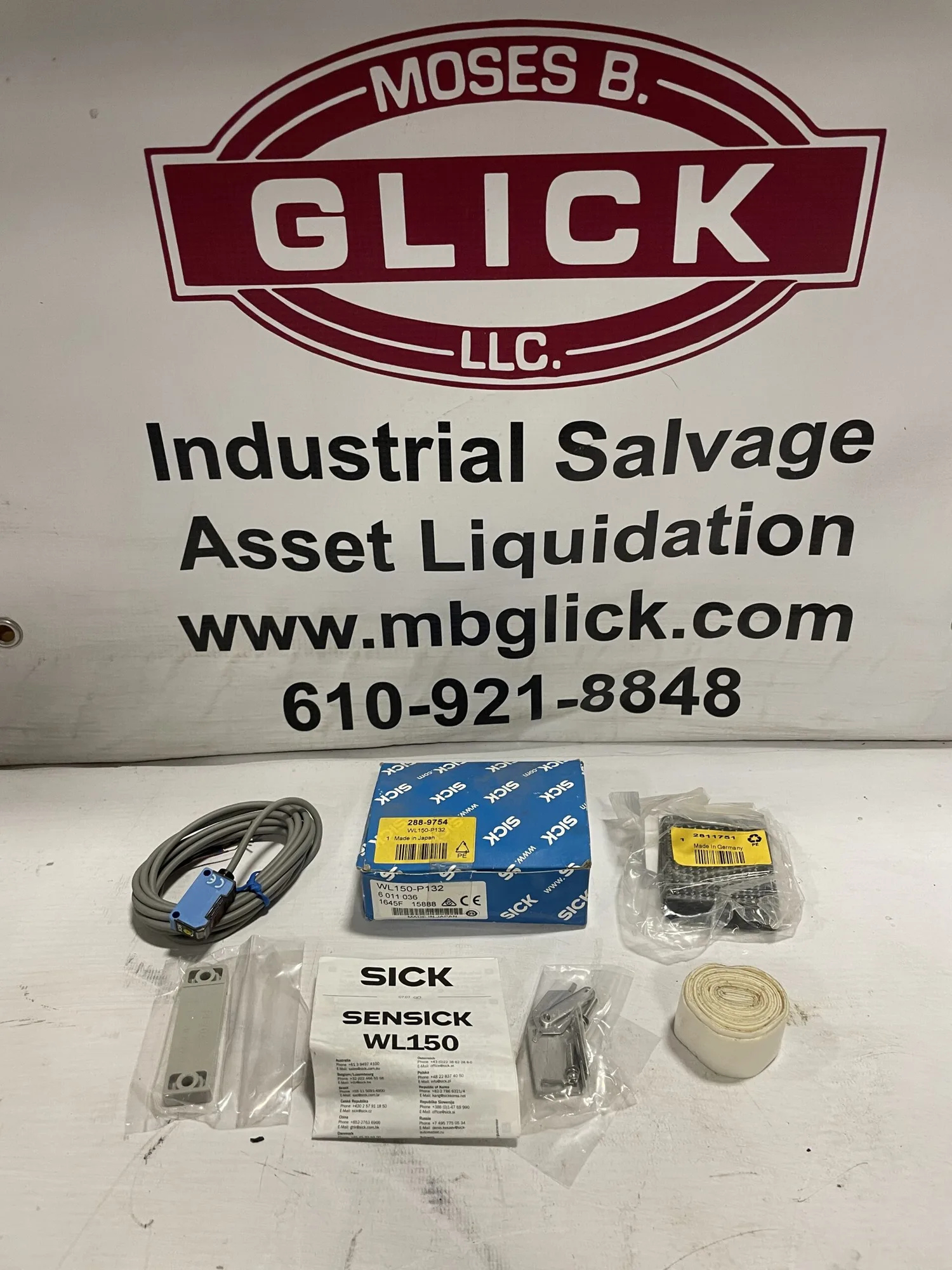 Sick SENSICK WL150-P132 Photoelectric Sensor 288-9754 -NIB