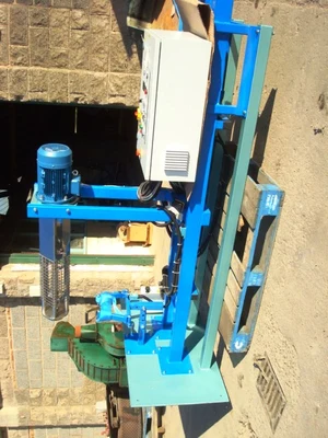 High Lift Mobile 280 Kilo Stirrer Crane
