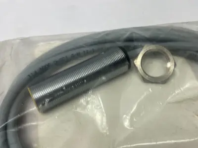 USED TURCK INDUCTIVE PROXIMITY SENSOR 5MM SN 4330400
