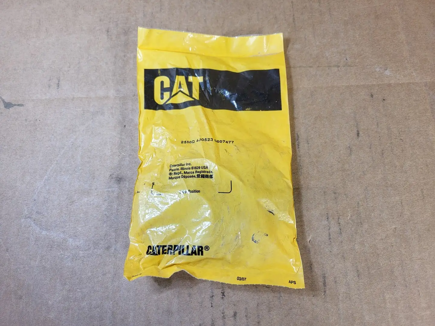 NEW CATERPILLAR 4J0523