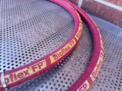 USED BIOFLEX RC 185" AFLEX HOSE W/ 1" SANITARY FITTING TO NPT