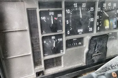 Used 2000 INTERNATIONAL 4900 Dump trucks Missouri US | Proxy Equipment #1377666