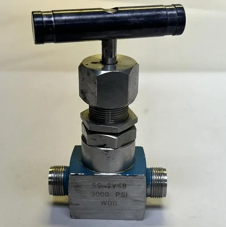 Used WHITEY SS-7VS8 Valves/Fittings Ohio US | Surplus Asset Holdings #1246340