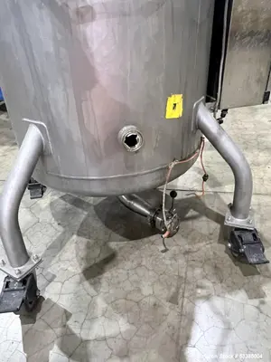 Amherst 304L Stainless Steel 75 Gallon Vertical Pressure Tank