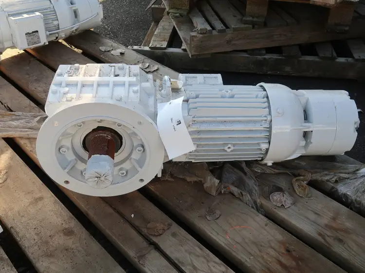 Used BAUER BS40-31VW/D11SA4-ZW-S/Z075B4/AV-C3-SP, Motors (misc) British Columbia CA | Lenmark #248389