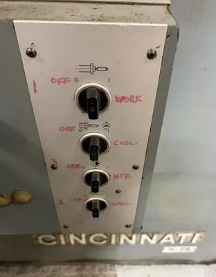 1975 CINCINNATI R-78 GRINDERS, CYLINDRICAL - PLAIN | GCH Machinery (13)