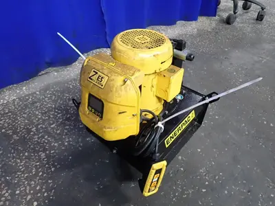 USED ENERPAC ZE54205GN