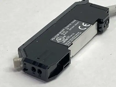 FS-V31P | Keyence  Fiber Amplifier Main Unit Male M8 3-Pin 72" Cable NO COVER - Used