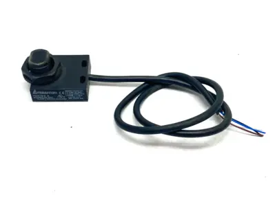USED AUTOMOTION ACCUSIGHT PHOTOELECTRIC SENSOR 10-30VDC
