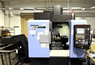 2017 DOOSAN DNM 200/5AX Vertical Machining Centers (5-Axis or More) | Midstate Machinery (2)