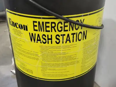 13 Gallon Pressurized Portable Heated Wash Station/ Eyewash