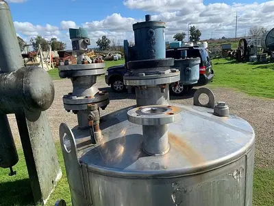 Tank, 270 Gallon, 316L Stainless Steel, UL 142, 3' x 5', #S743624