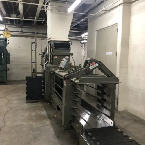 American Baler 10345 (Block Drop)