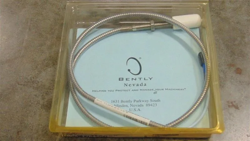 Bently Nevada 330102-00-36-10-02-00 3300-XL Vibration Sensor Probe New NIB