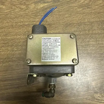 Used BARKSDALE D1T-A80SS Miscellaneous Equipment (Electrical & Power) | Surplus Asset Holdings #1203764