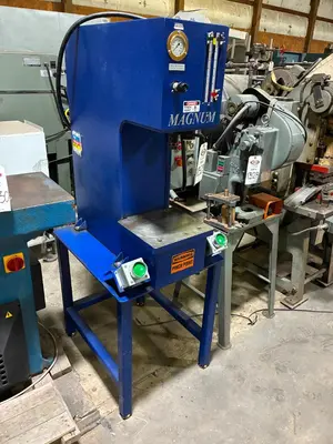 Used 1999 Magnum HBM-6A C-Frame Presses New Jersey US | Machinery Values #1344178