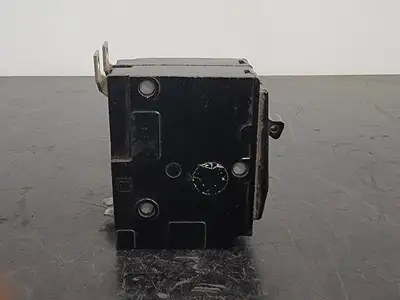 USED SQUARE D QOB230