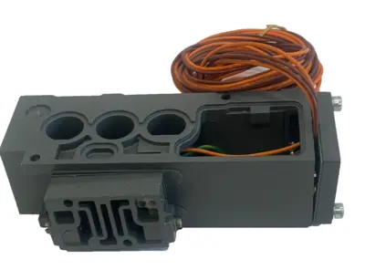 NEW NUMATICS NUM082SS425K015M30 MANIFOLD BASE W/GASKET