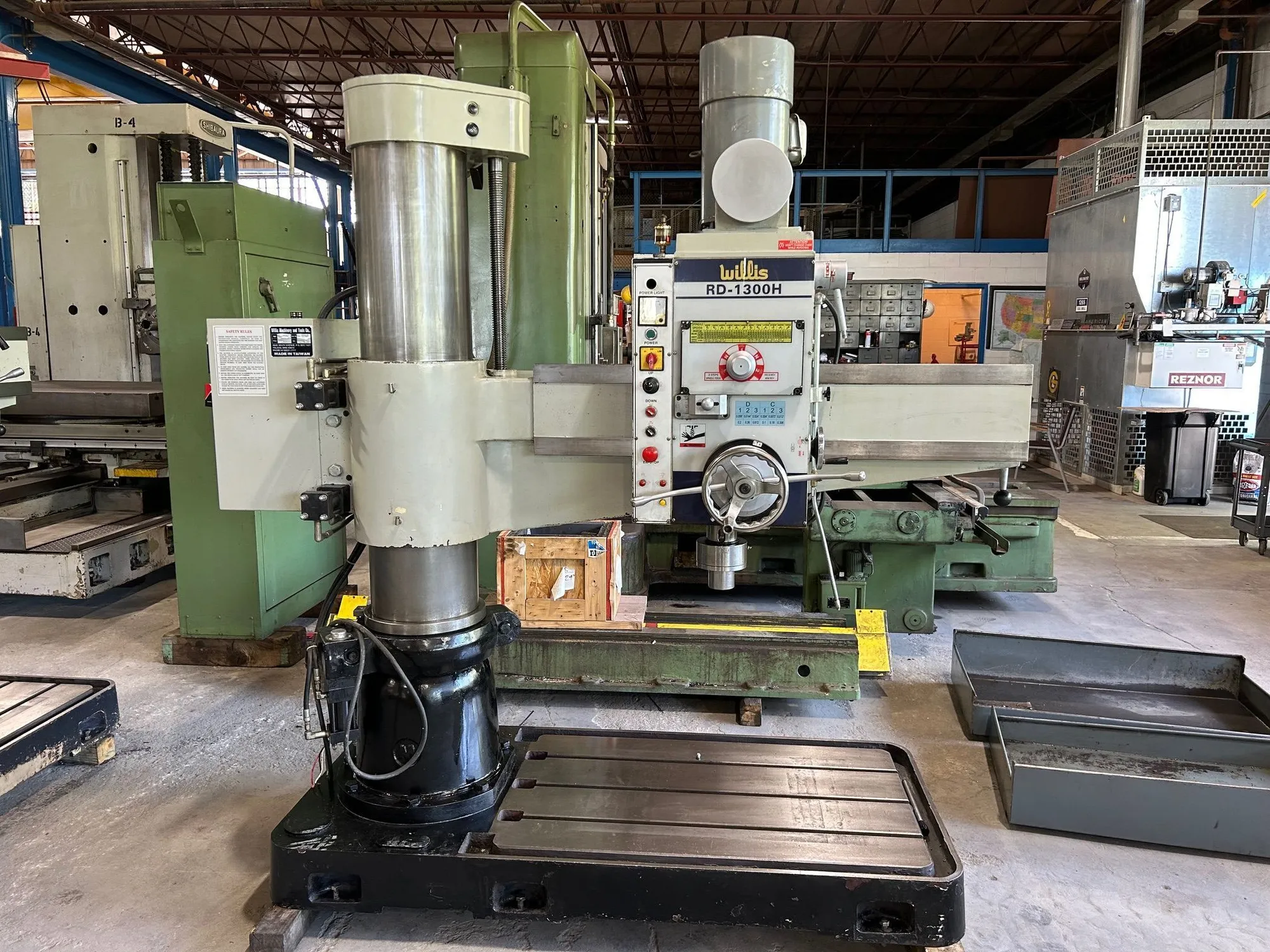 USED 2008 WILLIS RD1300H
