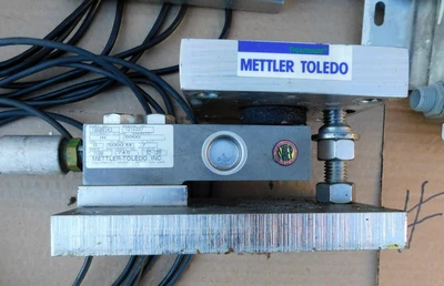 USED METTLER TOLEDO LOAD CELLS FLEX MOUNT  LOAD CEL