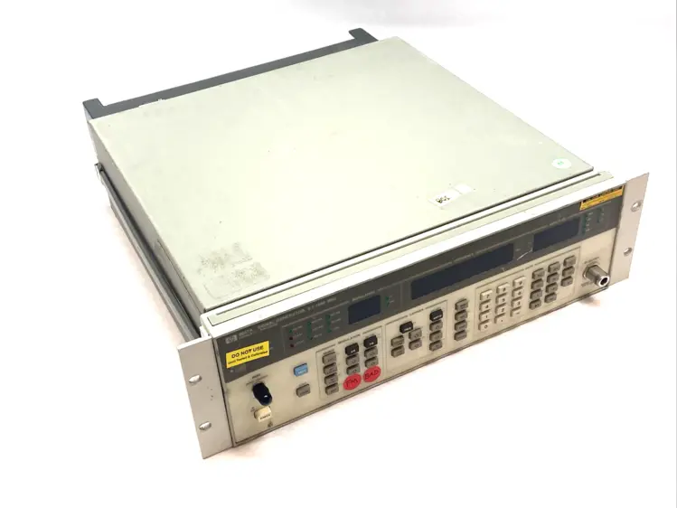 Used HP Signal Generator 0.1-1040 MHz Signal Generators Michigan US | Maverick Industrial Sales #1396500