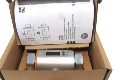 NEW IFM EFECTOR SMN11GGX50KG/US-100 SM8604 FLOW METER SMN11GGX50KGUS100SM8604
