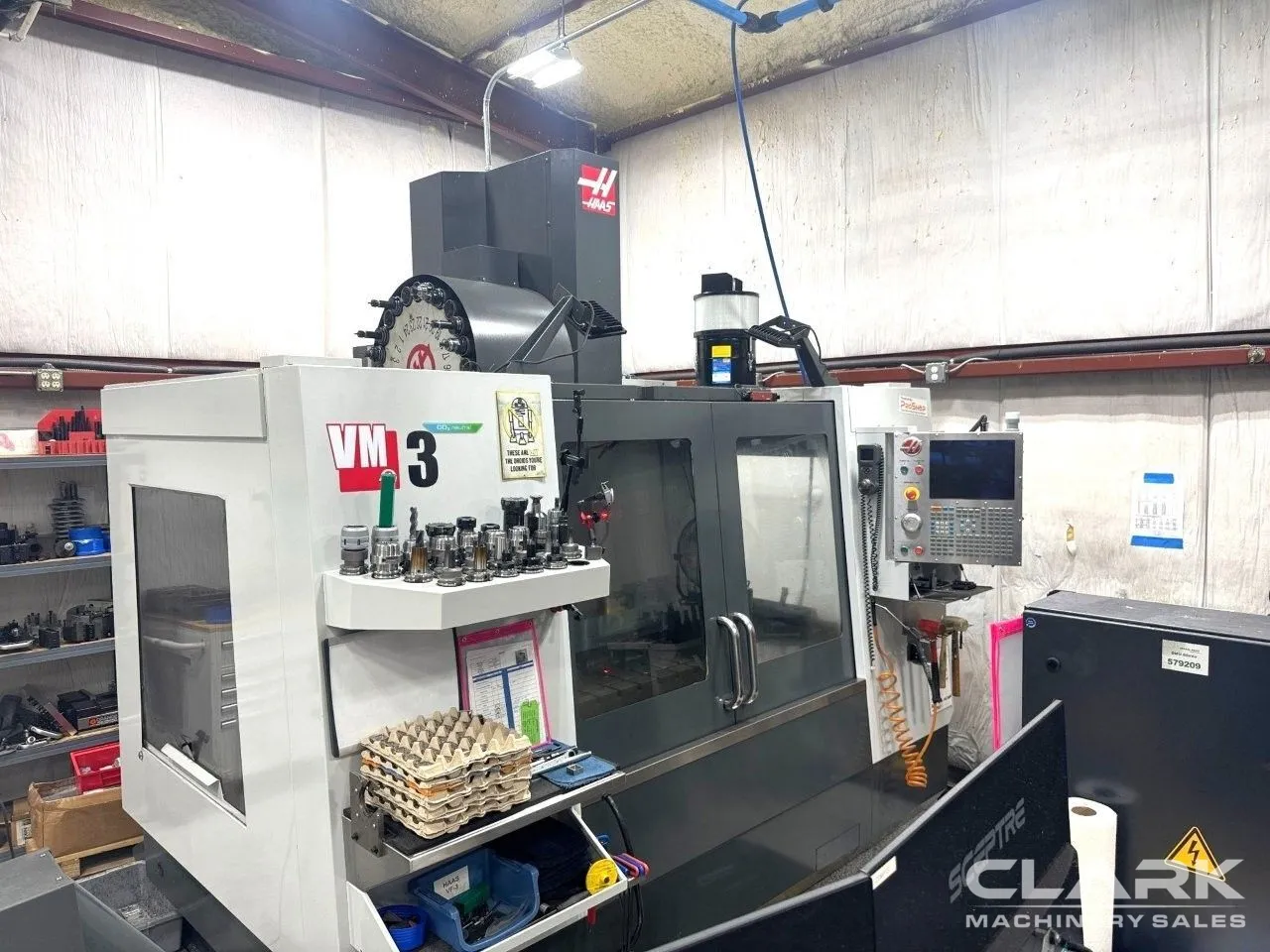 2015 HAAS VM-3 & HAAS HRT210