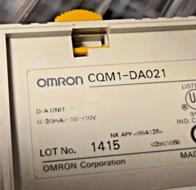 OMRON CQM1-DA021 CQM1DA021 OUTPUT MODULE ANALOG