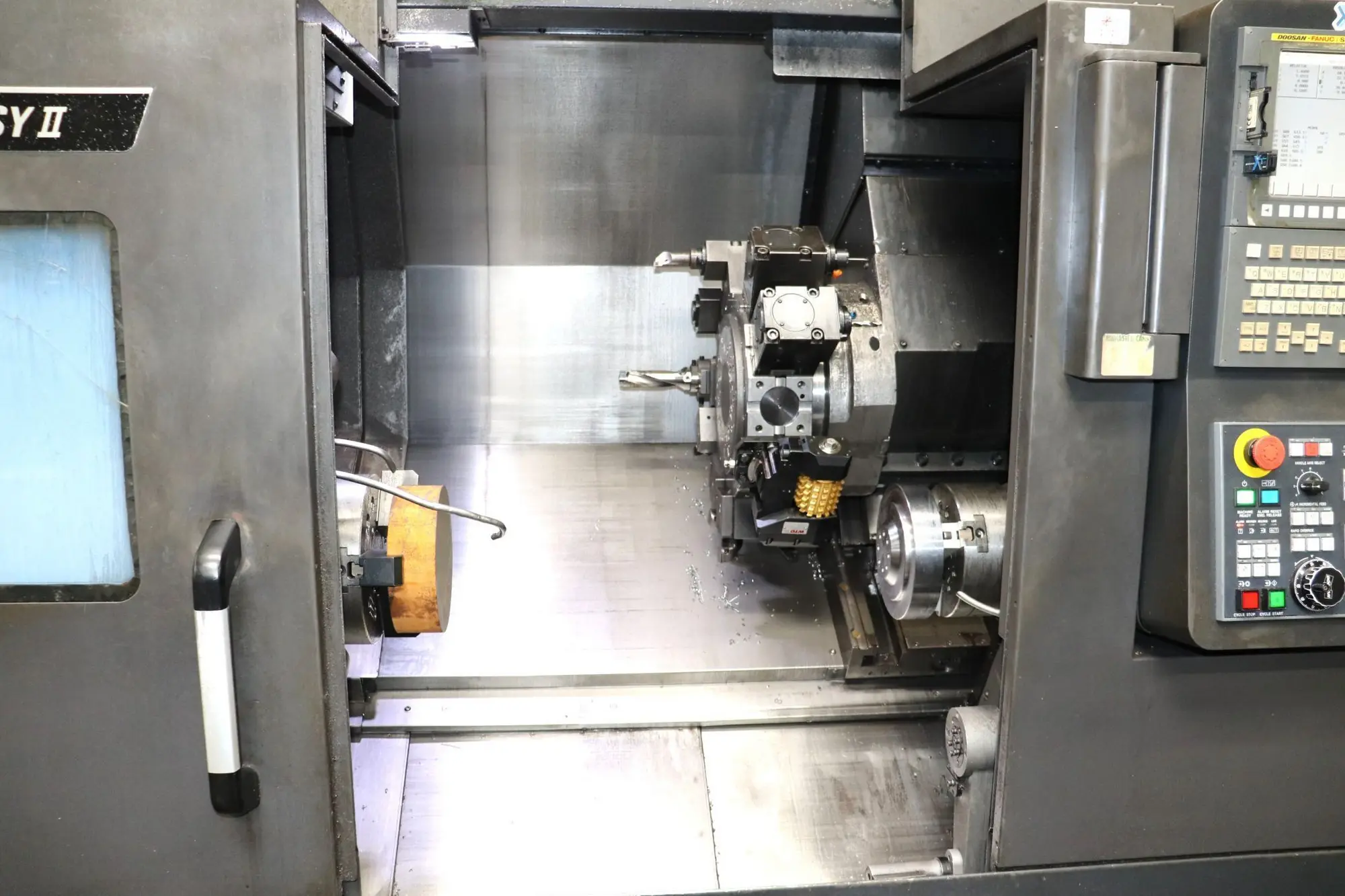 Used 2017 DOOSAN PUMA 2600SYII CNC LATHES MULTI AXIS 210649