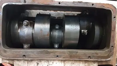 USED OILWELL A-334 (NATIONAL 125T-4M) TRIPLEX INJECTION/DISPOSAL PUMP