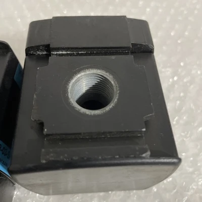 USED WILKERSON F18-03-SK00