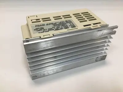 USED YASKAWA CIMR-J7AA20P1