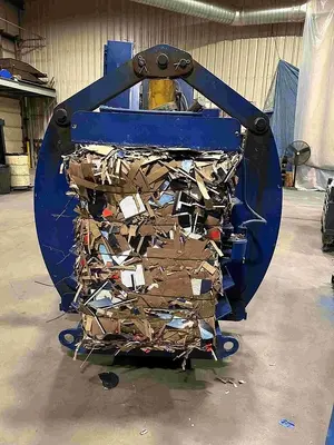 USED AMERICAN BALER PAC4029-7T20