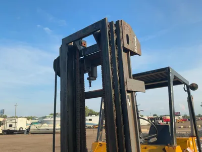 Used 1999 LOAD LIFTER 1912 ROUGH TERRAIN Internal Combustion Forklifts: Pneumatic Tire Michigan US | Miedema Asset Management Group #1366540