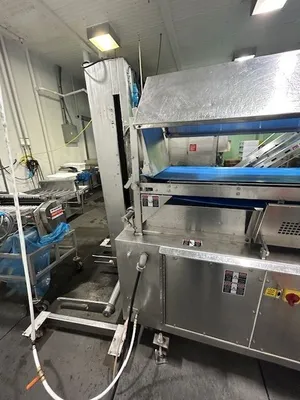 USED Former Associates FA-2600