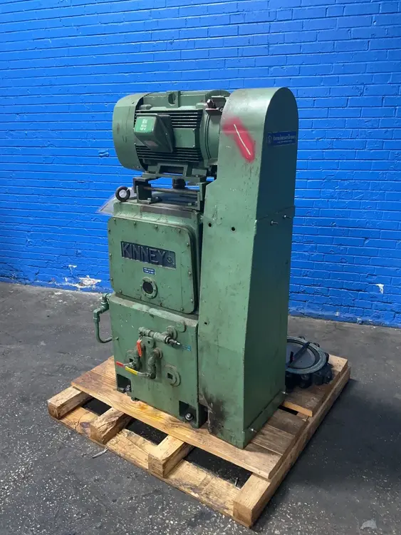 Used KINNEY _UNKNOWN_ Pumps Ohio US | HGR 24 #1566831