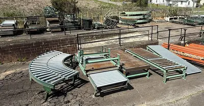 LOT OF ROLLER CONVEYOR