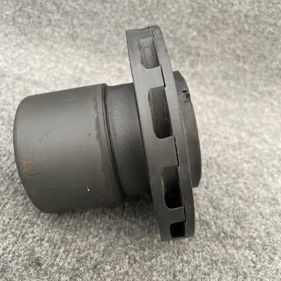 Used Iwaki L-MDM-2156ECF10 Pump & Valve Parts California US | Davliegogo LLC #1708298