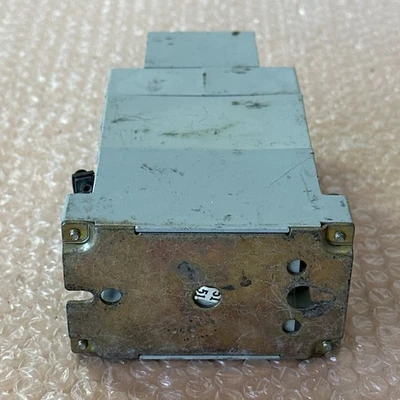 USED Allen-Bradley 700-RT10P100A1