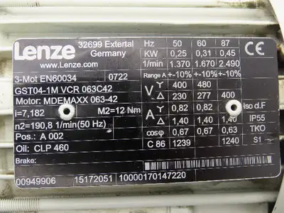 Lenze MDEMAXX 063-42 Inline Gear Motor 7.18 Reducer .31kw 230/460V GST04-1M VCR