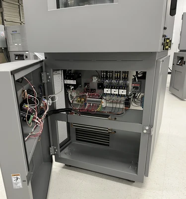 USED 2014 TEST EQUITY 1007C THERMAL CHAMBER