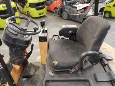 Used 2018 LANDOLL B40/48AC180D Narrow Aisle Forklifts | Russell Equipment #724801