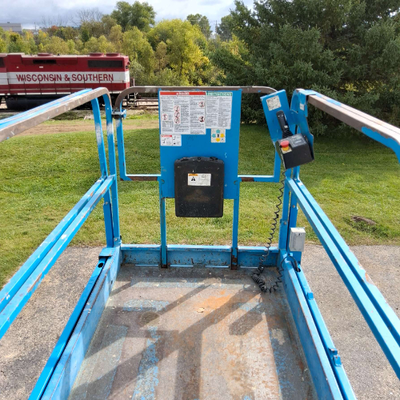 USED 2016 Genie GS-4047