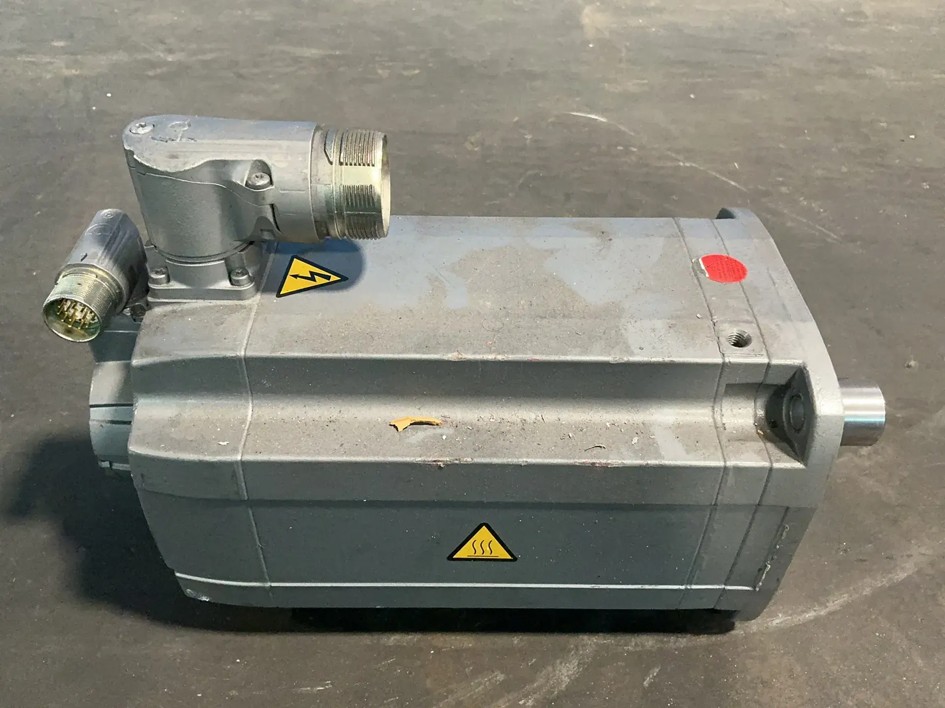 Used SIEMENS 1FT70861AF711NG1 Motors (misc) Ohio US | HGR 24 #1345809