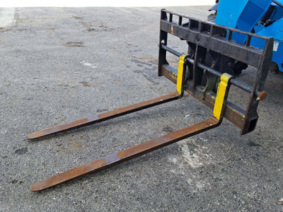USED 2016 Genie GTH-844