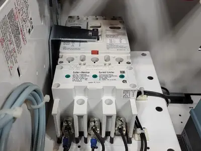 3 hp, 600 Volts, 3-Phase VFD SVX002A1-5A4N1 Bucket for Freedom 2100 MCC Frame